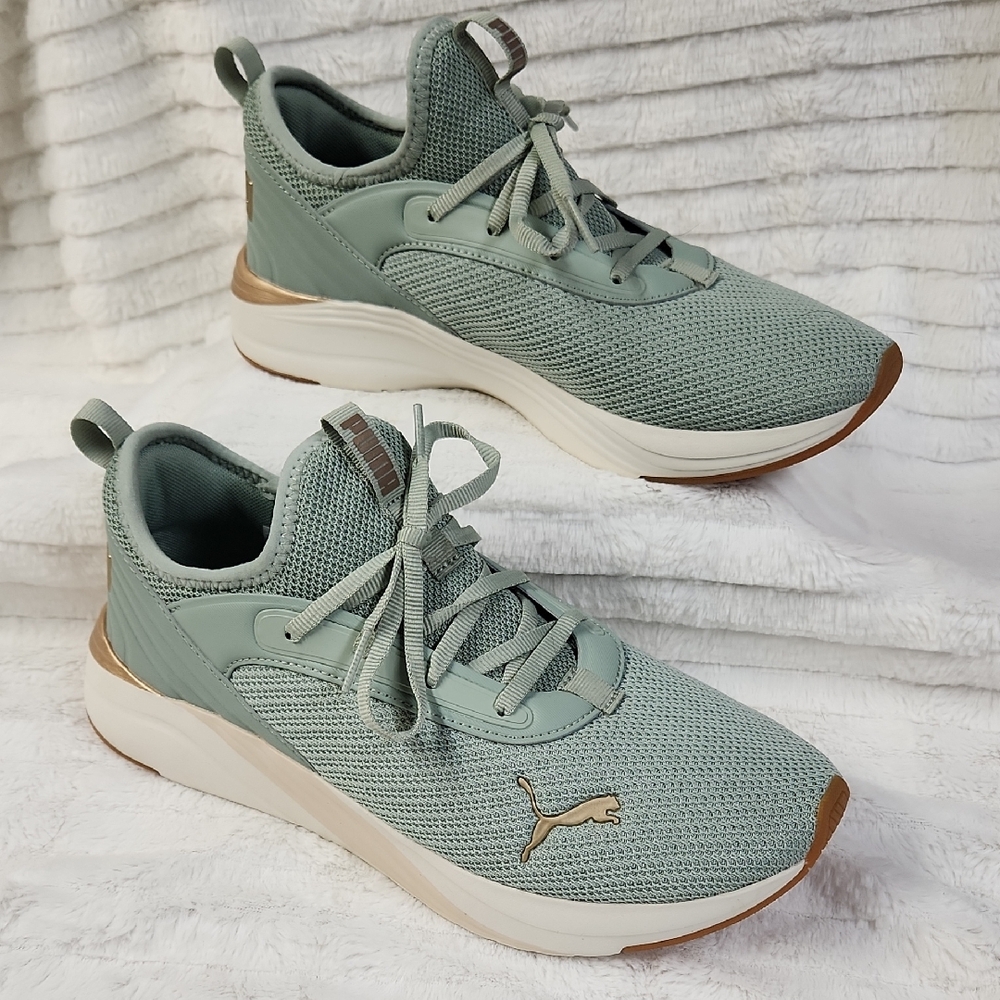 Puma Women's Sage Green & Gold Sneakers, Size 8.5, Like New